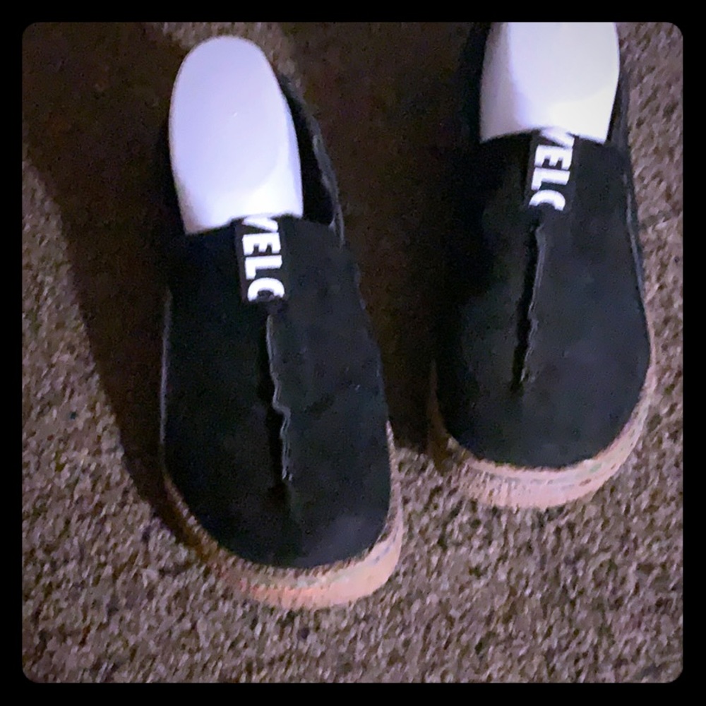 Velo Suede shoes. Comfortable rubber soles.